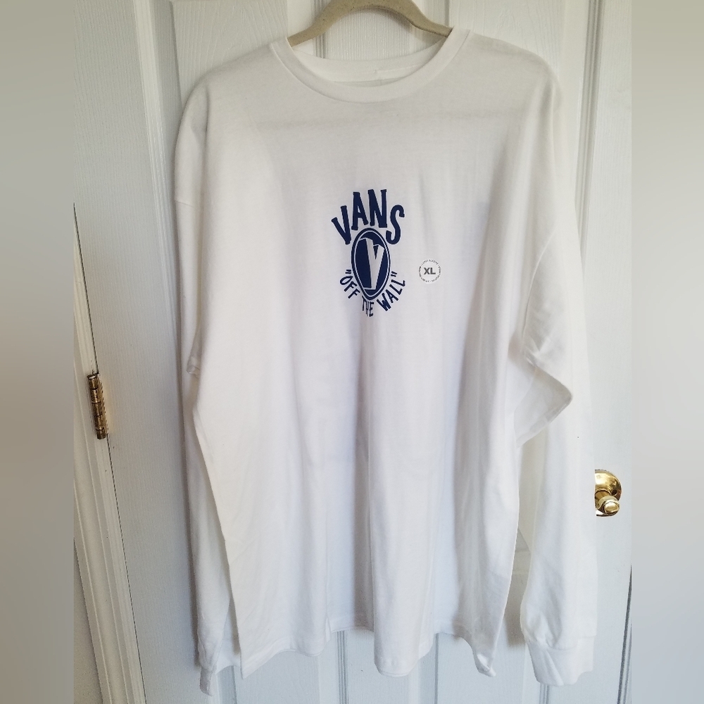 NWT VANS Off the Wall Long Sleeve White Tshirt  Size XL